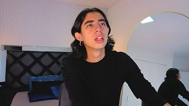 ryo light online show from October 2025 08:23:02 PM