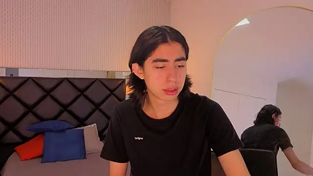 ryo light online show from October 2025 08:21:01 PM