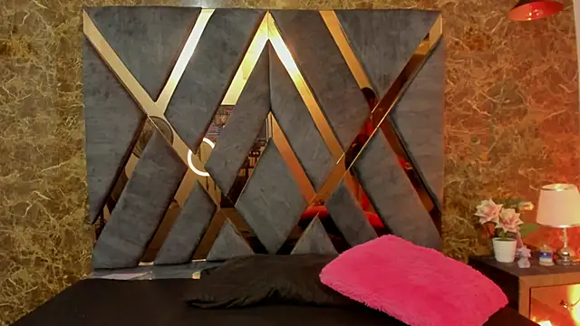 Snapshot of bianca_vega_ chatting on March 2026 05:18:02 AM bianca vega online show from March 2026 05:18:02 AM