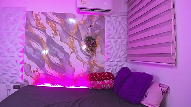 stuart fetish online show from December 2025 11:48:02 PM