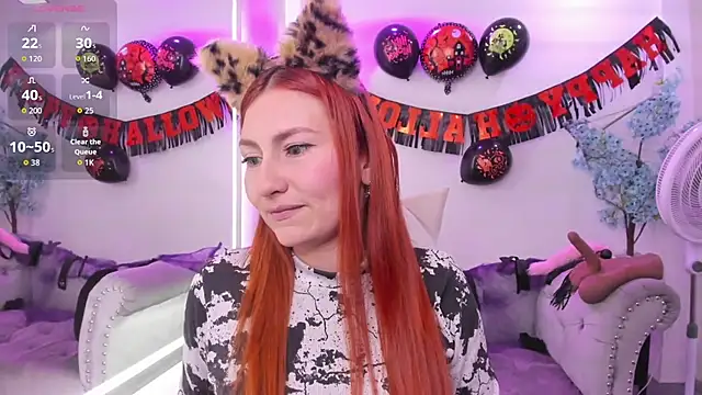 Alicia leclair online show from November 2025 08:03:02 PM