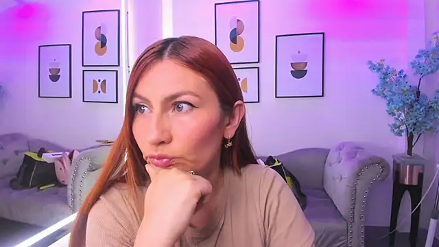 Alicia leclair online show from September 2025 03:35:01 AM