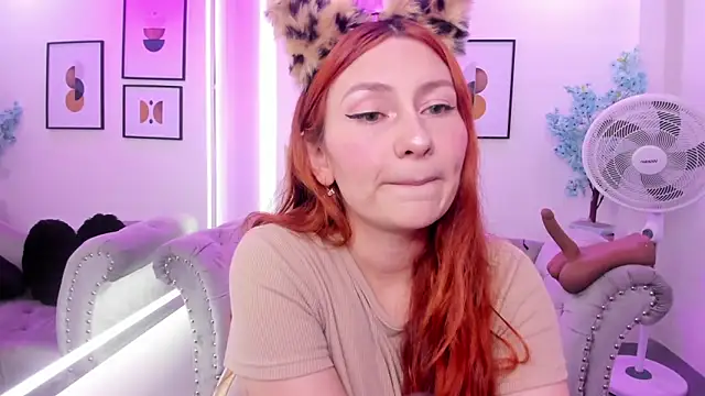 Alicia leclair online show from November 2025 03:44:01 AM