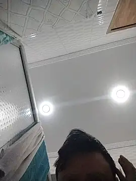LeoMaduroSP online show from October 2025 04:55:02 AM