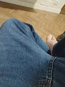 LeoMaduroSP online show from November 2025 01:10:02 AM