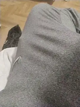 LeoMaduroSP online show from November 2025 03:54:02 AM