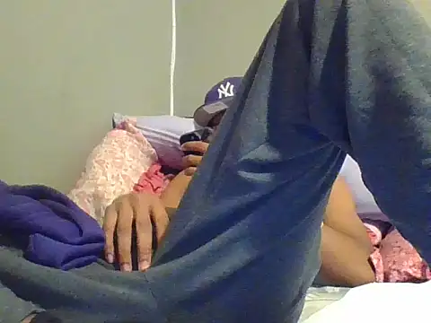 mikyng online show from December 2025 04:03:01 AM