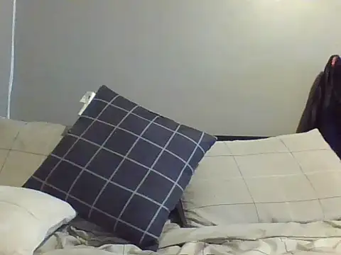 mikyng online show from December 2025 03:55:02 AM