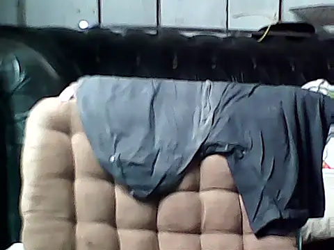20cmloiro online show from October 2025 05:43:02 PM