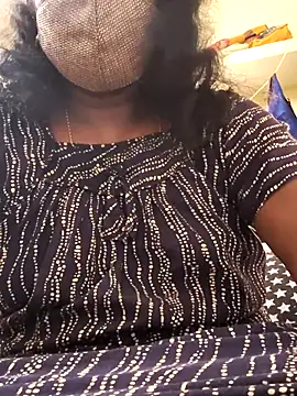 Snapshot of tamil_Nathi chatting on November 2025 01:33:02 AM tamil Nathi online show from November 2025 01:33:02 AM