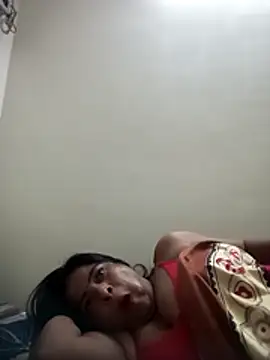 Snapshot of srimasrima chatting on November 2025 03:27:02 PM srimasrima online show from November 2025 03:27:02 PM