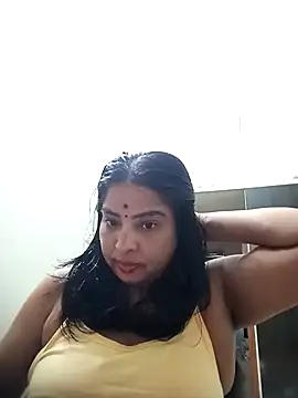 Snapshot of srimasrima chatting on November 2025 03:28:01 PM srimasrima online show from November 2025 03:28:01 PM