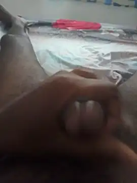 Snapshot of Luky2-35 chatting on March 2026 01:23:01 AM Luky2-35 online show from March 2026 01:23:01 AM