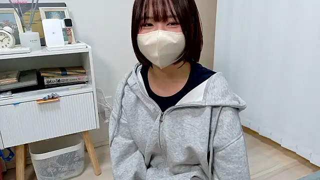 chii chan o0 online show from December 2025 01:10:02 PM