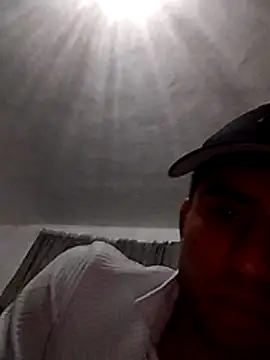 RSantilMorgt online show from April 2026 01:12:01 AM