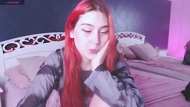 Lili Luuu online show from January 2026 11:20:01 PM