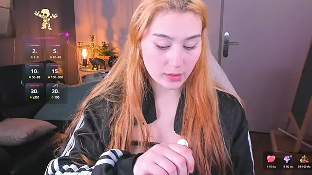 Lili Luuu online show from November 2025 04:40:01 PM