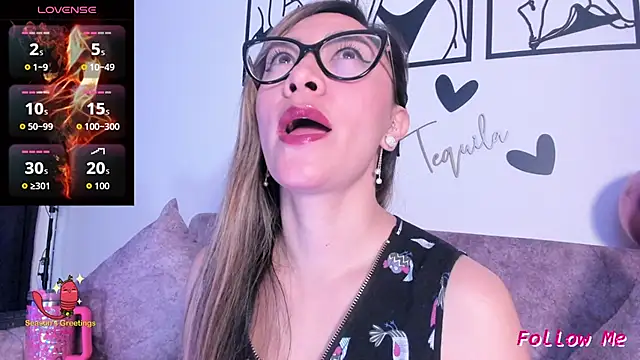 TilaTequila 15 online show from October 2025 01:56:01 PM