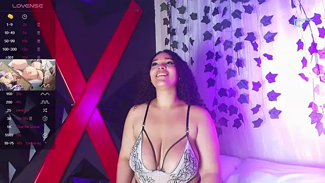 ivonne diaz1 online show from November 2025 08:12:01 PM