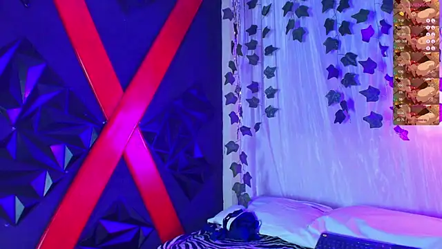 ivonne diaz1 online show from December 2025 08:08:02 PM