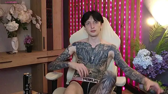 Snapshot of Martin_Jin chatting on June 2026 07:02:01 AM Martin Jin online show from June 2026 07:02:01 AM