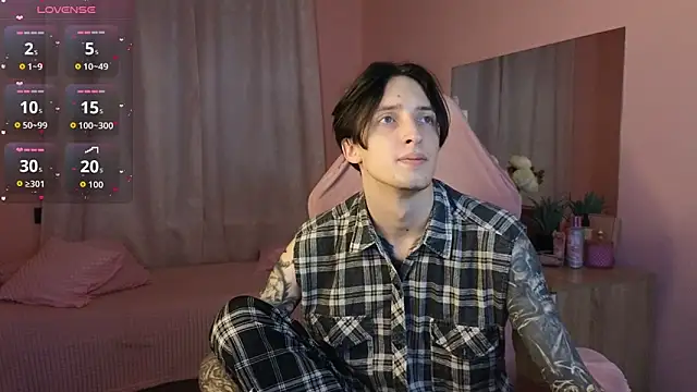 Snapshot of Martin_Jin chatting on November 2025 12:10:02 PM Martin Jin online show from November 2025 12:10:02 PM