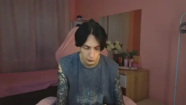 Snapshot of Martin_Jin chatting on November 2025 12:26:01 PM Martin Jin online show from November 2025 12:26:01 PM