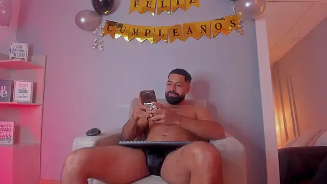 KylliamLevis online show from March 2026 09:20:02 PM