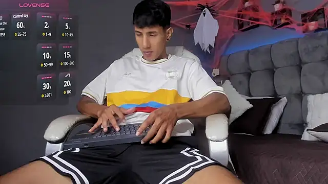 Juan zabala online show from October 2025 11:44:02 AM