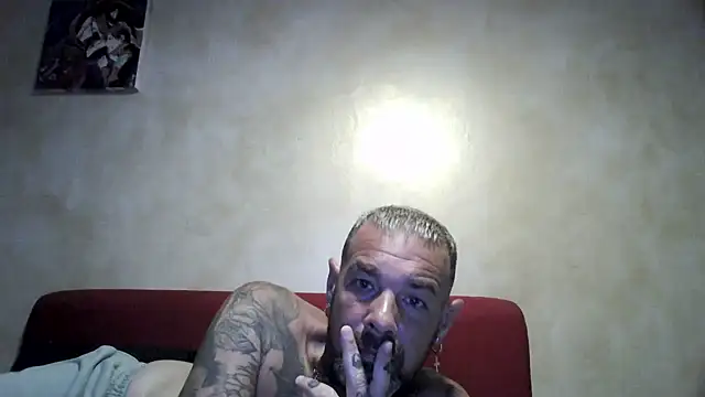 soumisdeblake83 online show from June 2026 07:52:02 PM