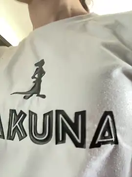 Megan colsom online show from November 2025 07:07:02 PM