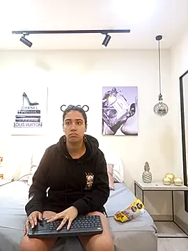 Samantha hotly online show from September 2025 11:50:01 AM