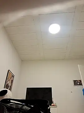 Samantha hotly online show from April 2026 09:38:02 AM