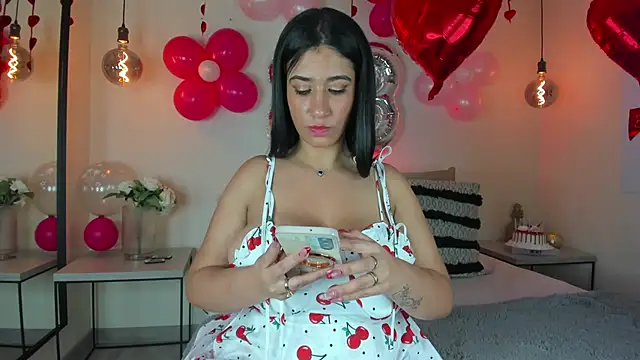 Snapshot of Samantha_hotly chatting on June 2026 01:36:01 AM Samantha hotly online show from June 2026 01:36:01 AM