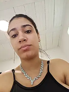 Samantha hotly online show from January 2026 09:32:02 PM