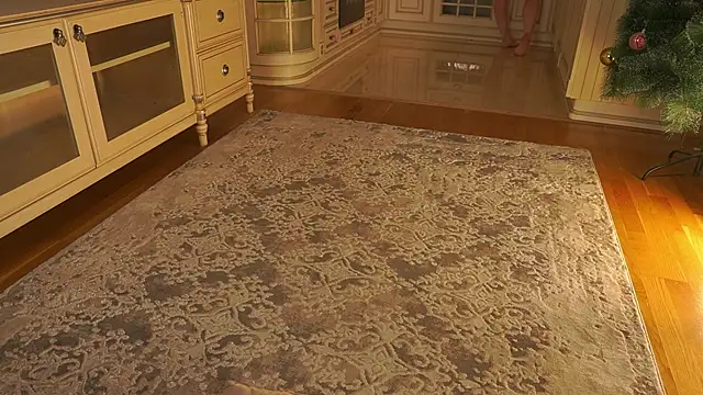 EadlinGillim online show from December 2025 03:09:01 AM