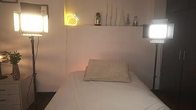 ximena cortez 03 online show from November 2025 11:48:02 PM