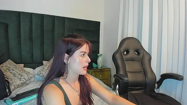 valerieMattson online show from September 2025 05:52:02 PM