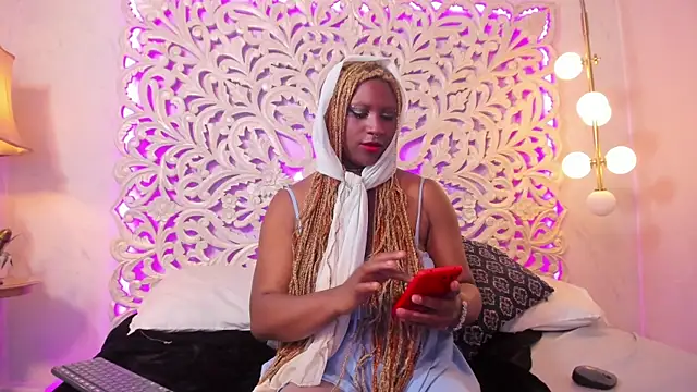 Nessa fox  online show from October 2025 07:36:01 PM