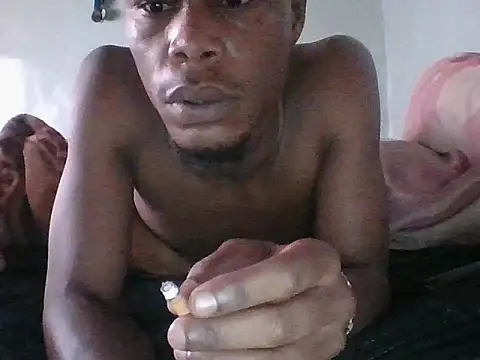 Snapshot of BIGBOYSOUTH chatting on November 2025 05:18:02 AM BIGBOYSOUTH online show from November 2025 05:18:02 AM