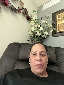 PrettyKittyMia online show from April 2026 03:42:01 PM