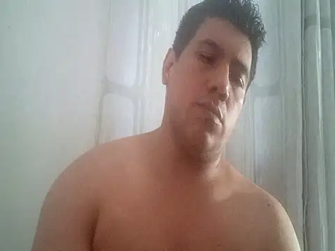 DarkWarrior91 online show from January 2026 11:33:02 PM