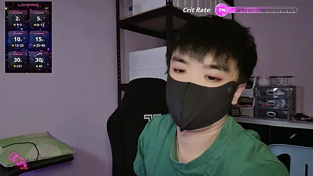 doggyman523 online show from December 2025 03:57:02 PM