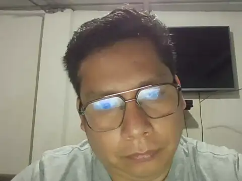 Snapshot of Napoleon246 chatting on October 2025 01:17:02 AM Napoleon246 online show from October 2025 01:17:02 AM