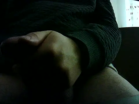 Snapshot of photo3995 chatting on February 2026 01:38:02 PM photo3995 online show from February 2026 01:38:02 PM