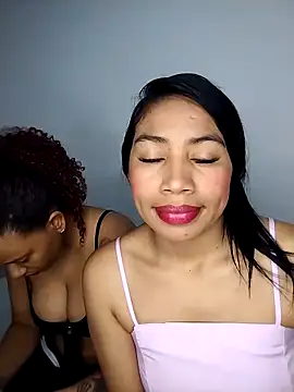 MelanyAndRizosss online show from October 2025 08:04:01 AM