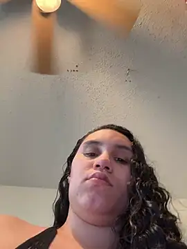 Snapshot of carlithefreak chatting on February 2026 09:28:01 PM carlithefreak online show from February 2026 09:28:01 PM