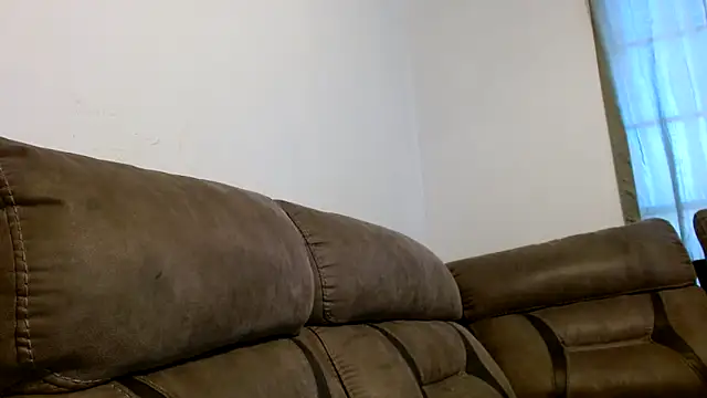 Snapshot of carlithefreak chatting on February 2025 02:49:02 PM carlithefreak online show from February 2025 02:49:02 PM