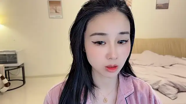 Purple-meng online show from November 2025 01:11:01 PM