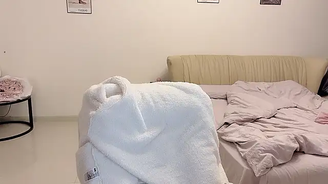 Snapshot of Purple-meng chatting on January 2026 01:58:02 PM Purple-meng online show from January 2026 01:58:02 PM